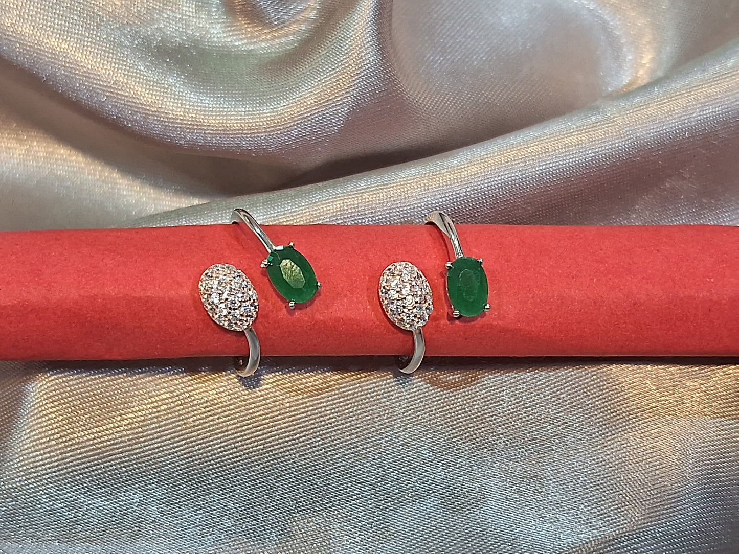 Silver toering with Green and White AD Gemstone
