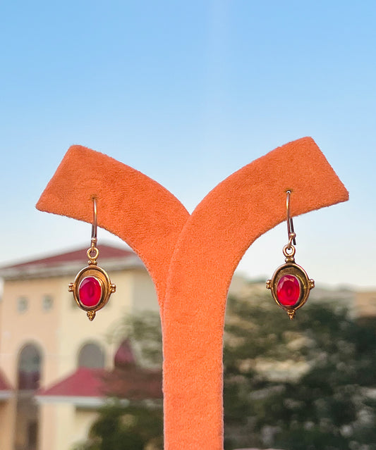 Cutstone Earring