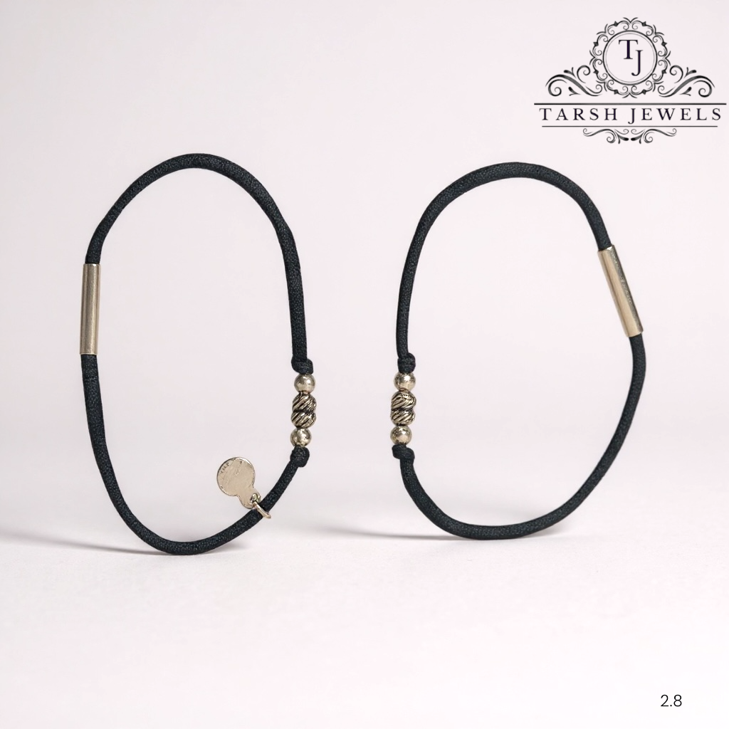 Silver Black Dhaaga Payal