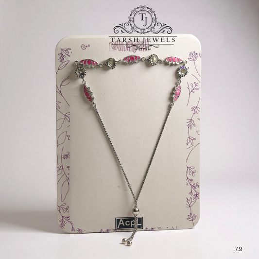 Stylish Single Leg Lotus Anklet