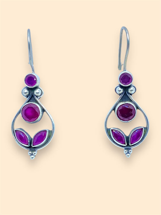Cutstone Earring
