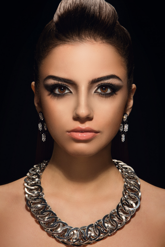 The Top 10 Classic Jewelry Pieces for Every Woman