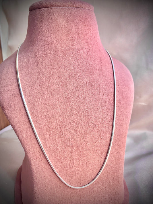 Plain Snake Design Silver Chain