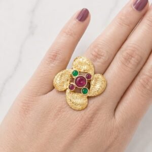 Gold Polished Classic Flower Ring - Size 6