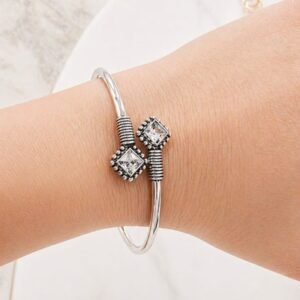 silver kada