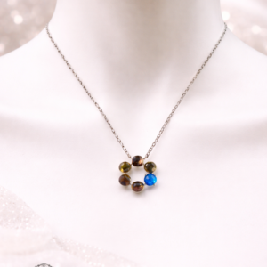 Floral Pendant with Necklace